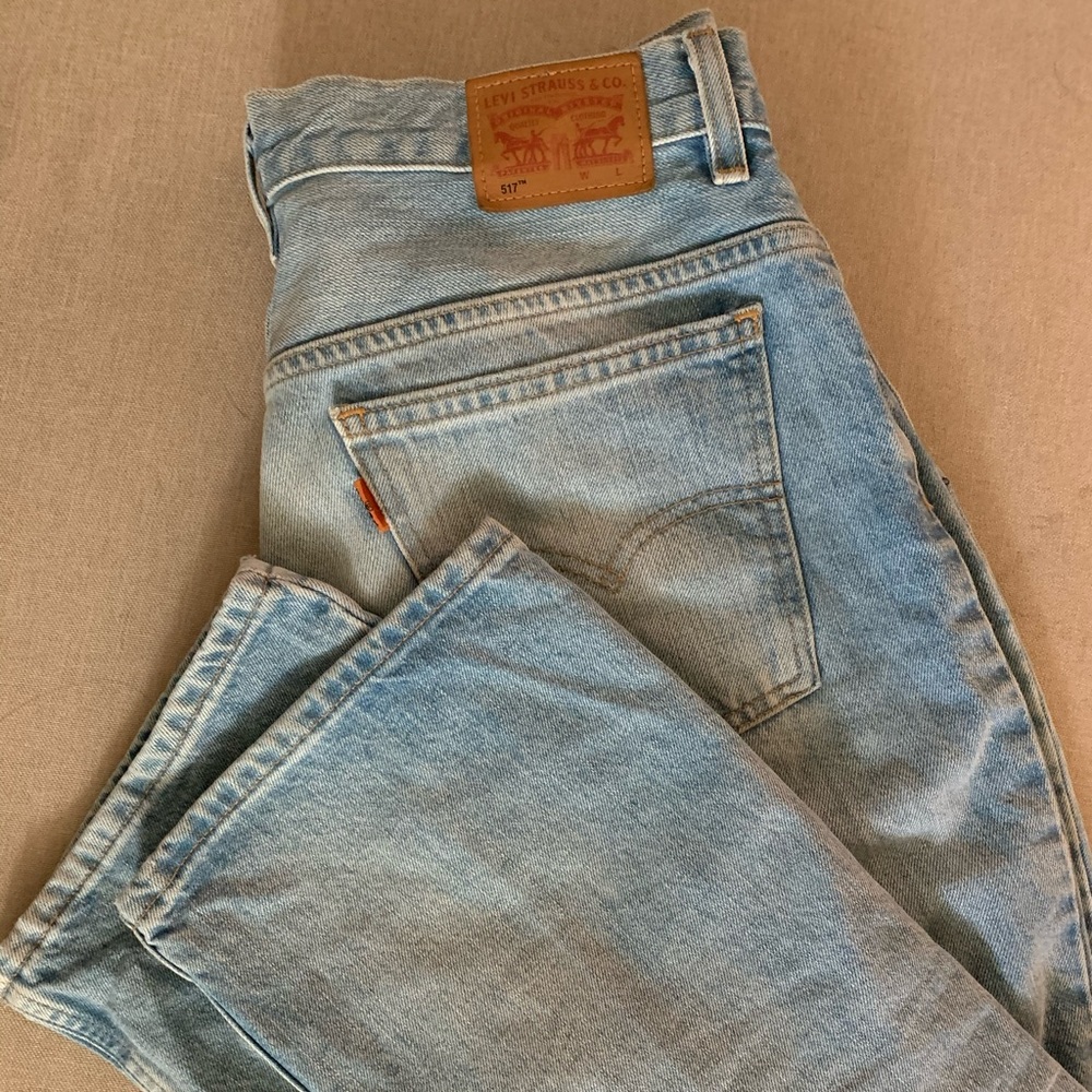 Levi’s 517 Light Wash Jeans